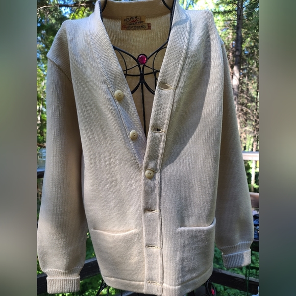 Jack Frost Woolen Wear men's STUNNING vintage beige sweater szL perfect for fall - Picture 3 of 8